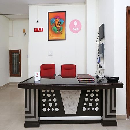 Oyo 8910 Celeste Inn Greater Noida Ngoại thất bức ảnh